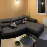 Apartment Familiale Et Conviviale 2 A - 250m Hopital Montluçon